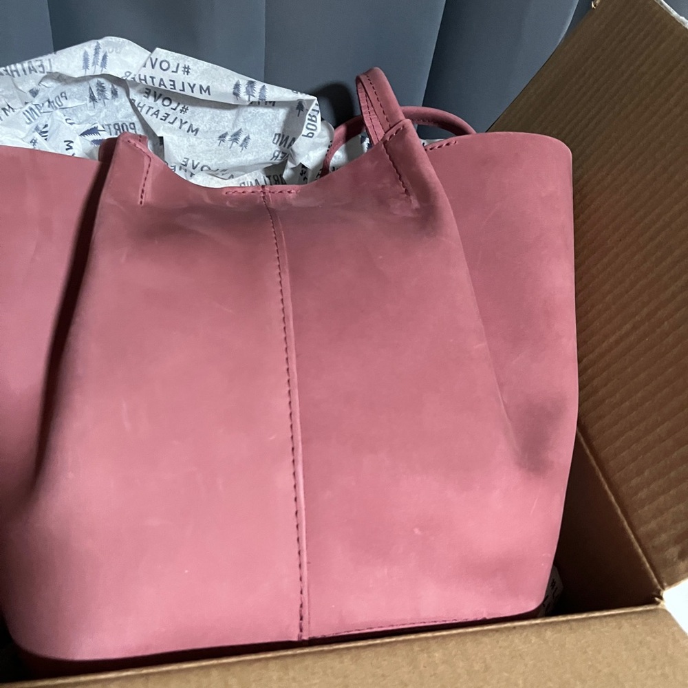 Portland Leather Goods 
Foxglove large Devan. 
New unused - Picture 2 of 4